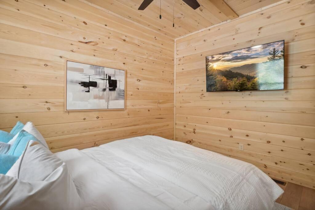Baby Bear Den Villa Гетлинбург Екстериор снимка