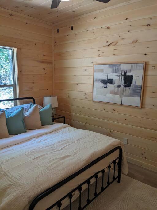 Baby Bear Den Villa Гетлинбург Екстериор снимка