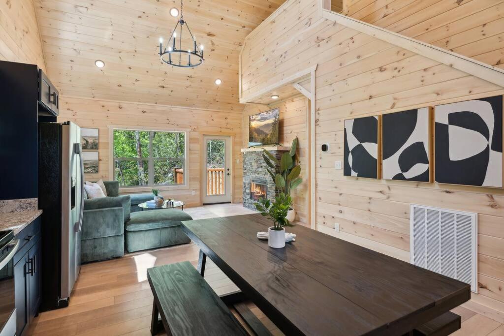 Baby Bear Den Villa Гетлинбург Екстериор снимка