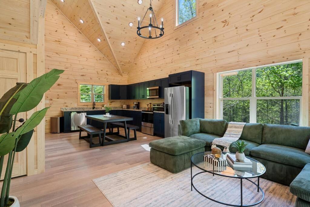 Baby Bear Den Villa Гетлинбург Екстериор снимка