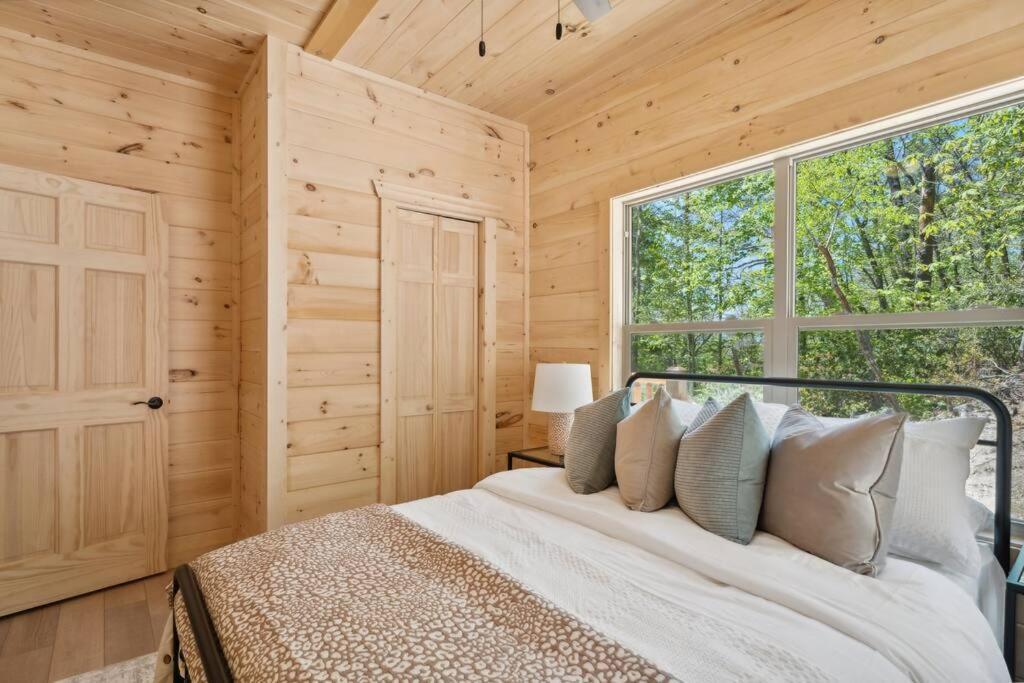 Baby Bear Den Villa Гетлинбург Екстериор снимка